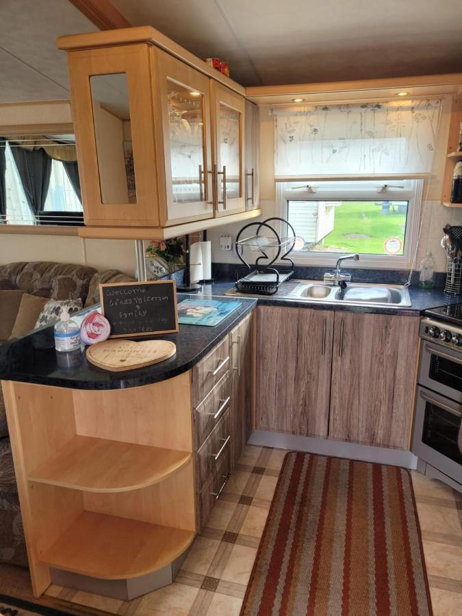 Discover Comfort Home From Home 8-Birth Caravan Skegness Exterior photo